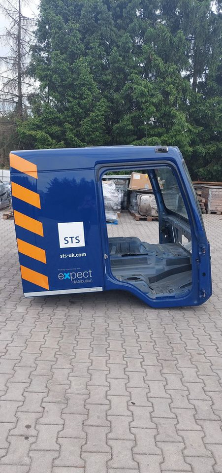 KABINA VOLVO FL 2022R - Kabīne - Kravas automašīna: foto 4 KABINA VOLVO FL 2022R - Kabīne - Kravas automašīna: foto 4