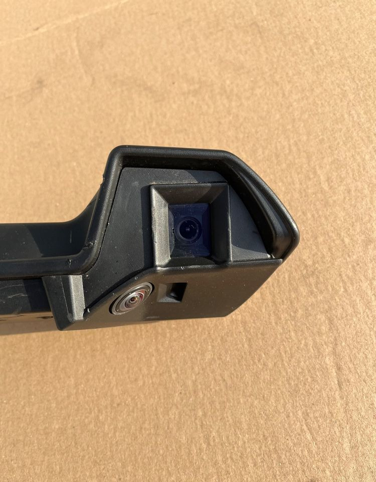 Kamera wsteczna MAN TG3 TGX TGS nowy model kamera boczna lusterko - Virsbūve un ārpuse - Kravas automašīna: foto 2 Kamera wsteczna MAN TG3 TGX TGS nowy model kamera boczna lusterko - Virsbūve un ārpuse - Kravas automašīna: foto 2