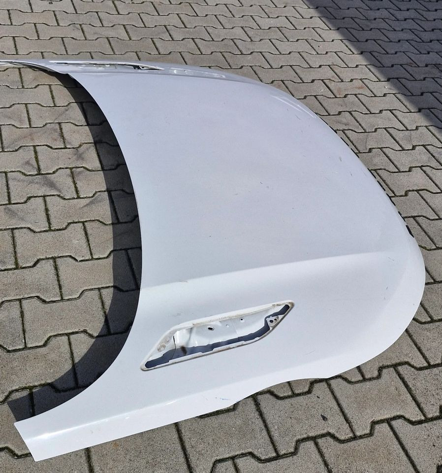 MASKA RANGE ROVER EVOQUE - Motora pārsegs: foto 3 MASKA RANGE ROVER EVOQUE - Motora pārsegs: foto 3