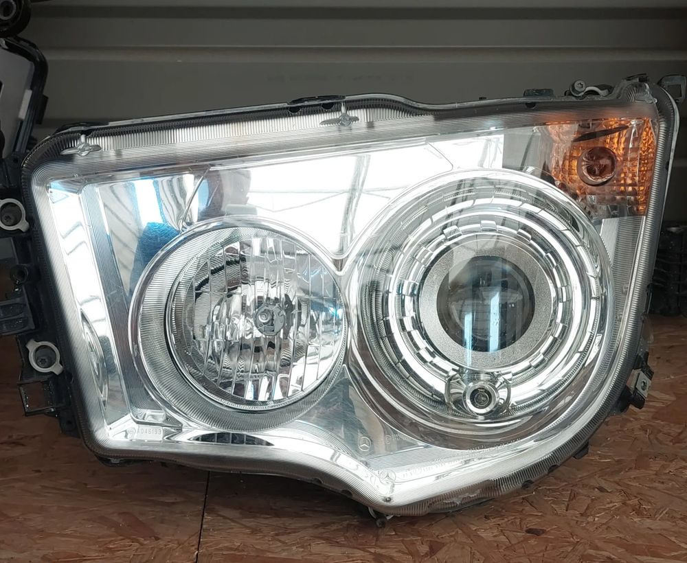 MERCEDES ANTOS AROCS LAMPA PRZEDNIA XENON - Tuvās gaismas - Kravas automašīna: foto 1 MERCEDES ANTOS AROCS LAMPA PRZEDNIA XENON - Tuvās gaismas - Kravas automašīna: foto 1