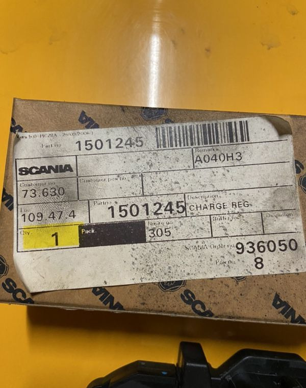 Regulator napięcia w alternatorze Scania R NOWY - Ģenerators - Kravas automašīna: foto 4 Regulator napięcia w alternatorze Scania R NOWY - Ģenerators - Kravas automašīna: foto 4