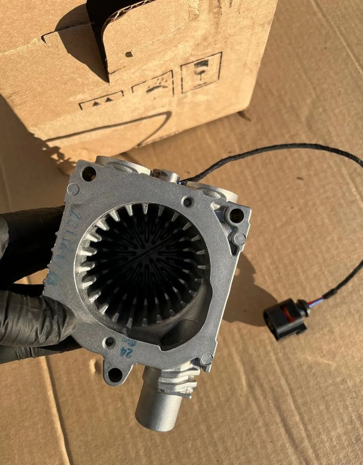 SCANIA R S OGRZEWANIE POSTOJOWE 2375657 - Apsilde/ Ventilācija - Kravas automašīna: foto 4 SCANIA R S OGRZEWANIE POSTOJOWE 2375657 - Apsilde/ Ventilācija - Kravas automašīna: foto 4