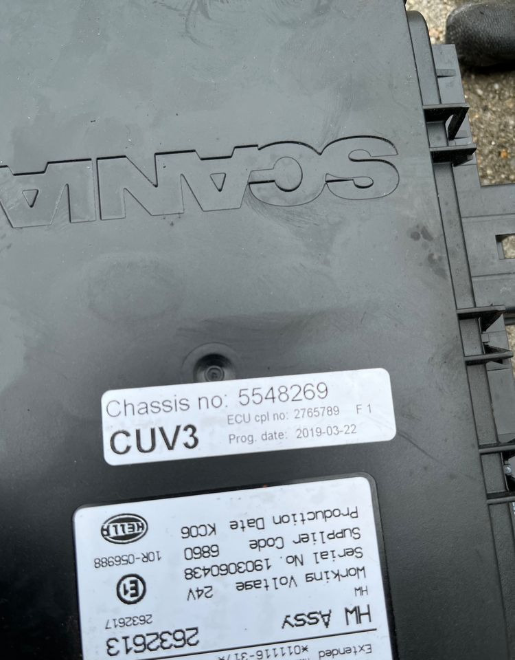 Sterownik ECU CUV3 Scania R S komputer NTG - Elektrosistēma - Kravas automašīna: foto 2 Sterownik ECU CUV3 Scania R S komputer NTG - Elektrosistēma - Kravas automašīna: foto 2
