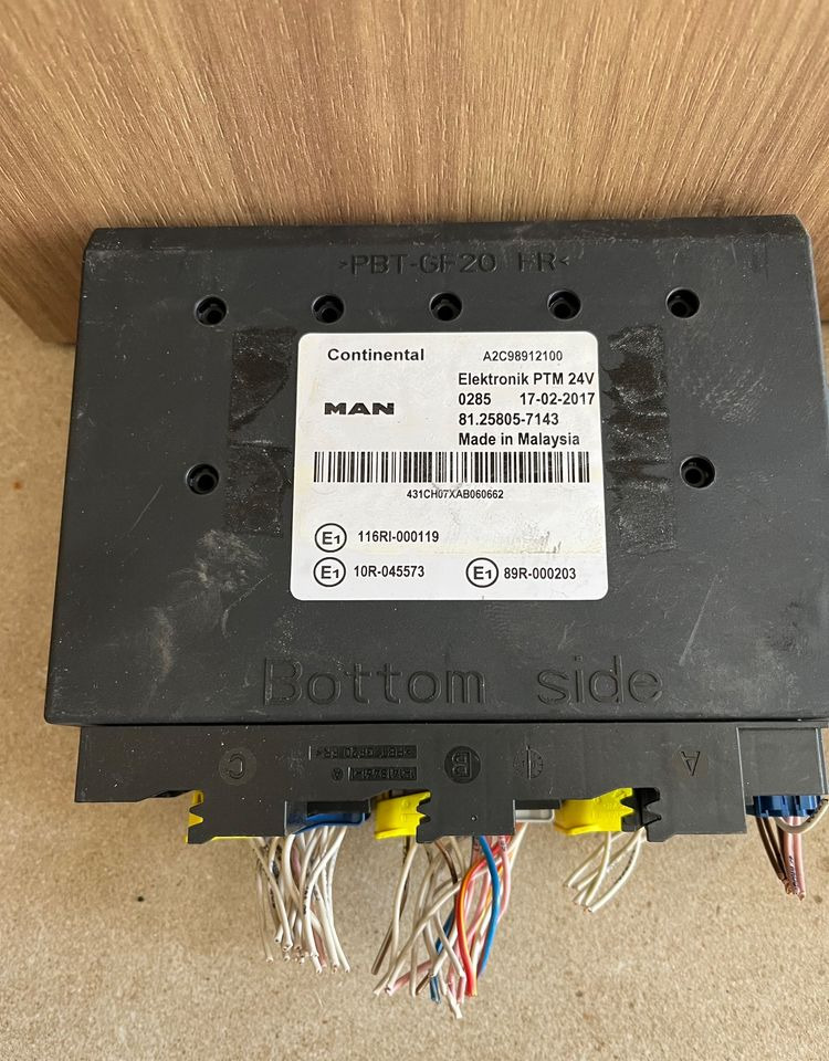 Sterownik PTM MAN TGX TGS euro 6 komputer - Elektroniskais vadības bloks (ECU) - Kravas automašīna: foto 1 Sterownik PTM MAN TGX TGS euro 6 komputer - Elektroniskais vadības bloks (ECU) - Kravas automašīna: foto 1