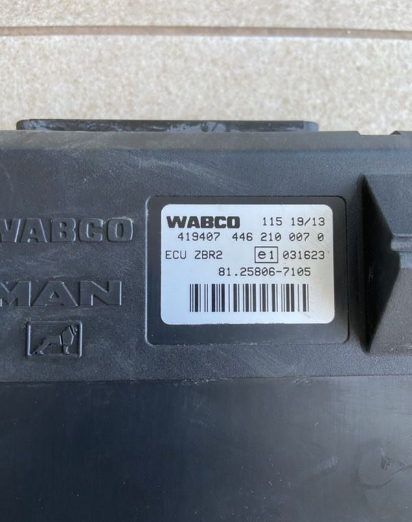 Sterownik ZBR 2 MAN TGX TGS euro 6 komputer - Elektroniskais vadības bloks (ECU) - Kravas automašīna: foto 2 Sterownik ZBR 2 MAN TGX TGS euro 6 komputer - Elektroniskais vadības bloks (ECU) - Kravas automašīna: foto 2