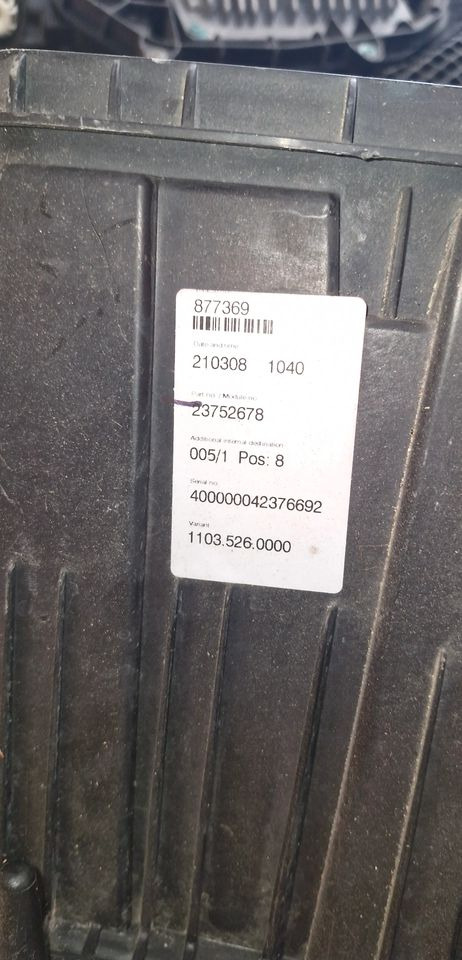 VOLVO FH5 LAMPA PRZEDNIA FULL LED 23752680 23752678 24056515 - Tuvās gaismas - Kravas automašīna: foto 3 VOLVO FH5 LAMPA PRZEDNIA FULL LED 23752680 23752678 24056515 - Tuvās gaismas - Kravas automašīna: foto 3