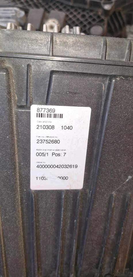 VOLVO FH5 LAMPA PRZEDNIA FULL LED 23752680 23752678 24056515 - Tuvās gaismas - Kravas automašīna: foto 4 VOLVO FH5 LAMPA PRZEDNIA FULL LED 23752680 23752678 24056515 - Tuvās gaismas - Kravas automašīna: foto 4