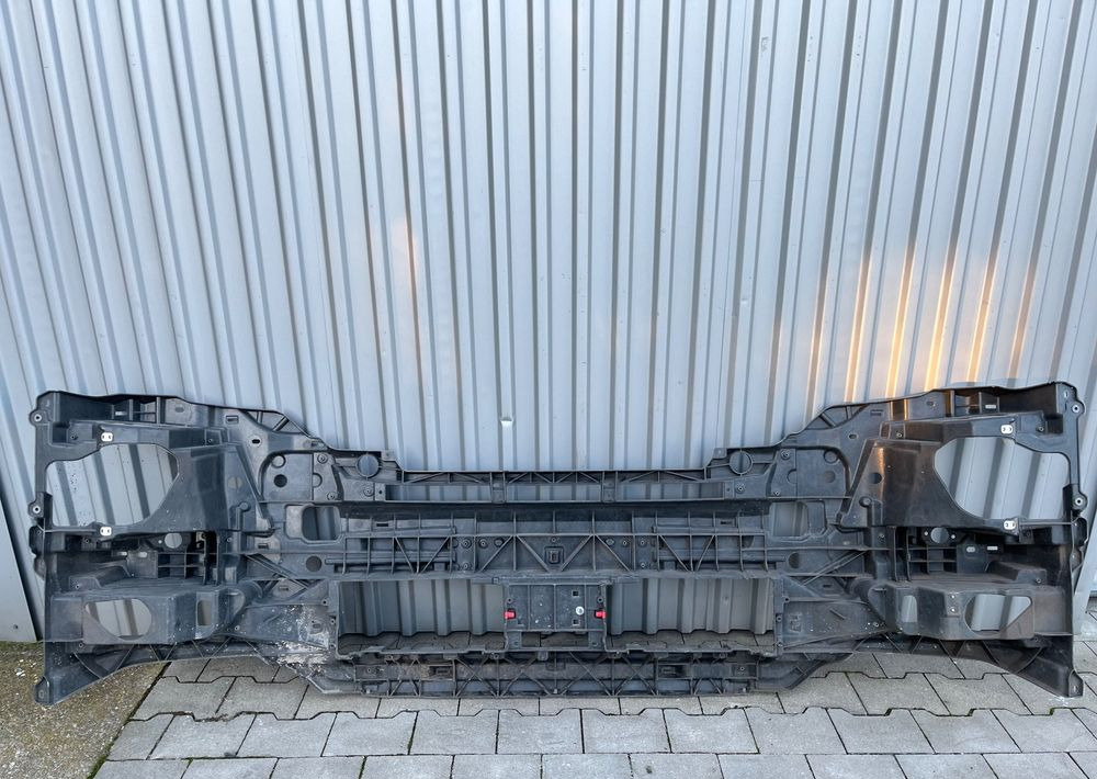 Zderzak MAN TGS TG3 nowy model poszycie skorupa zderzaka - Virsbūve un ārpuse - Kravas automašīna: foto 2 Zderzak MAN TGS TG3 nowy model poszycie skorupa zderzaka - Virsbūve un ārpuse - Kravas automašīna: foto 2