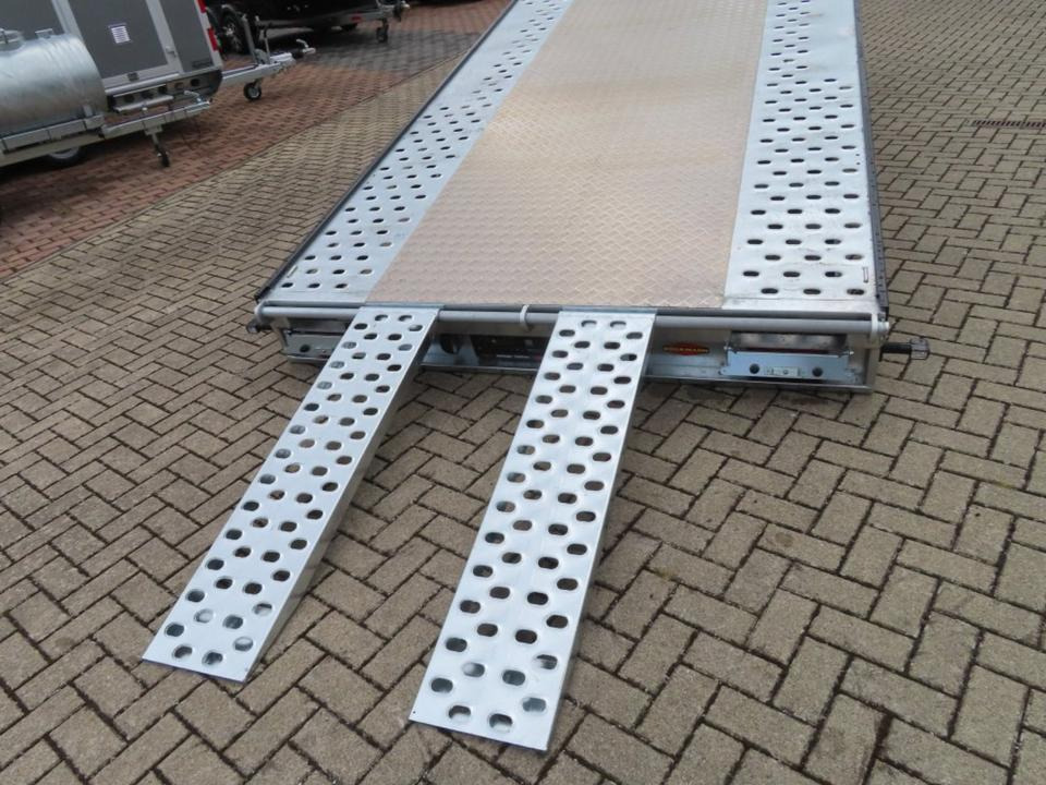 Piekabe autovedējs Böckmann PKW-Anhänger, Autotransporter 3,5to. E-Winde 100 km/h: foto 13 Piekabe autovedējs Böckmann PKW-Anhänger, Autotransporter 3,5to. E-Winde 100 km/h: foto 13