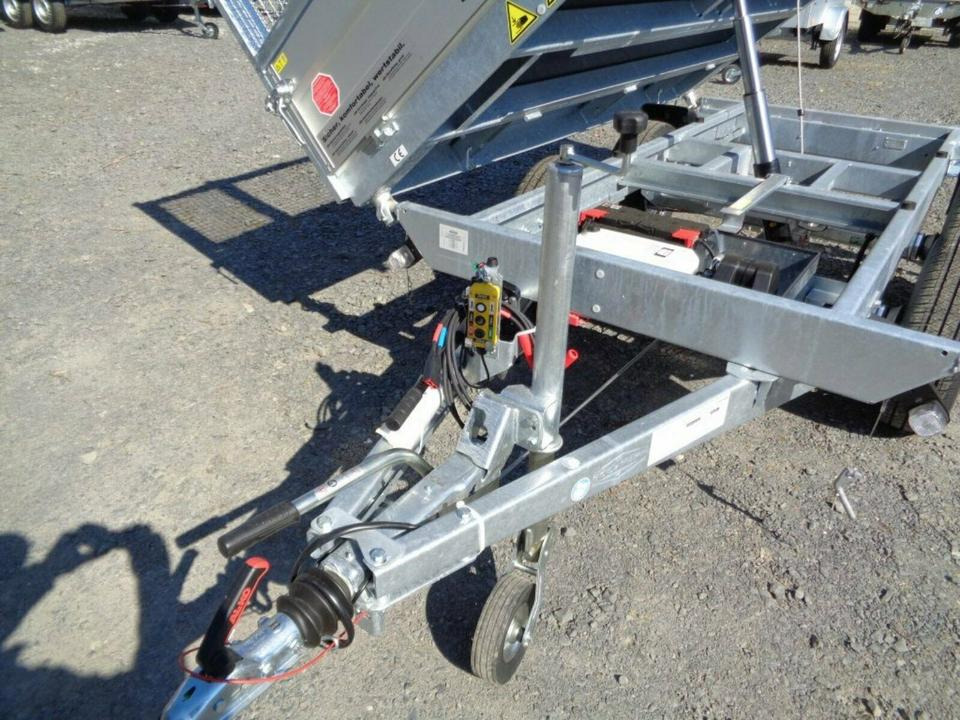 Böckmann PKW-Anhänger Elektro Dreiseitenkipper, 2,7 to - Piekabe pašizgāzējs: foto 4 Böckmann PKW-Anhänger Elektro Dreiseitenkipper, 2,7 to - Piekabe pašizgāzējs: foto 4