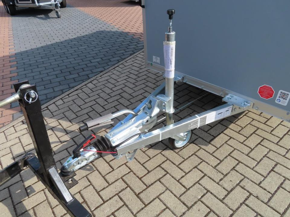 Piekabe slēgtā virsbūve Böckmann PKW-Anhänger,Koffer, Tür-Rampekombination, 2,0 to. 100 k: foto 11 Piekabe slēgtā virsbūve Böckmann PKW-Anhänger,Koffer, Tür-Rampekombination, 2,0 to. 100 k: foto 11