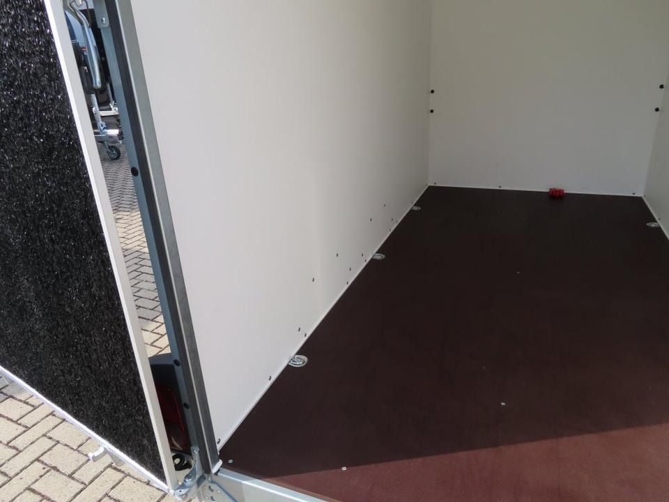 Piekabe slēgtā virsbūve Böckmann PKW-Anhänger,Koffer, Tür-Rampekombination, 2,0 to. 100 k: foto 7 Piekabe slēgtā virsbūve Böckmann PKW-Anhänger,Koffer, Tür-Rampekombination, 2,0 to. 100 k: foto 7