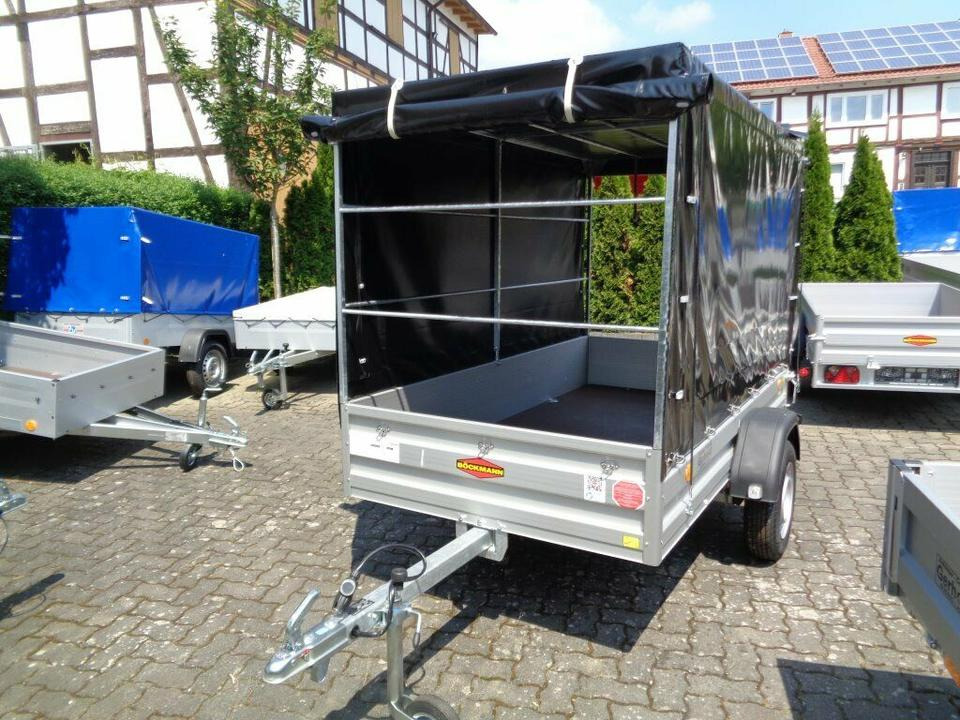 Böckmann PKW-Anhänger Plane Spriegel, 750 kg, 100 km/h - Auto piekabe: foto 4 Böckmann PKW-Anhänger Plane Spriegel, 750 kg, 100 km/h - Auto piekabe: foto 4