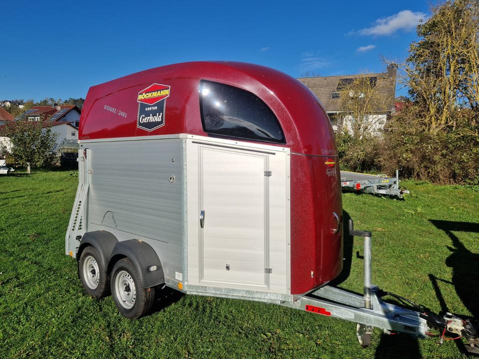 Böckmann Pferdeanhänger Champion R, SaKa., 100 km/h - Zirgu piekabe: foto 3 Böckmann Pferdeanhänger Champion R, SaKa., 100 km/h - Zirgu piekabe: foto 3