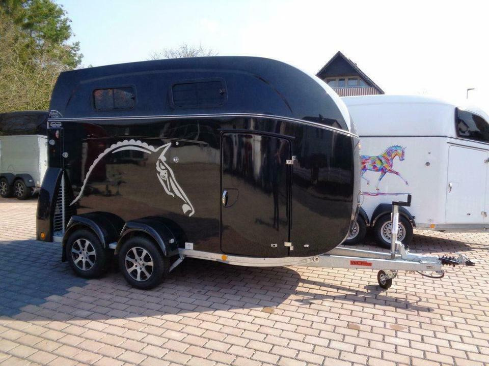 Zirgu piekabe Böckmann, Pferdeanhänger, Grand Master SR, 100 km/h, Videokamera: foto 19 Zirgu piekabe Böckmann, Pferdeanhänger, Grand Master SR, 100 km/h, Videokamera: foto 19