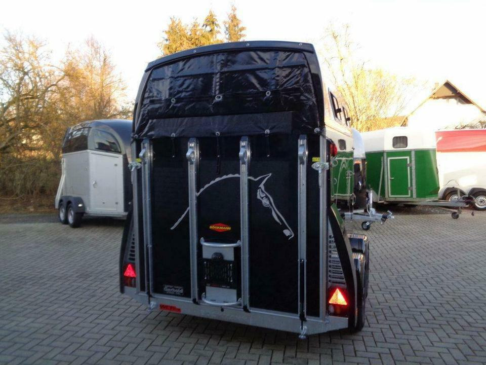 Zirgu piekabe Böckmann, Pferdeanhänger, Grand Master SR, 100 km/h, Videokamera: foto 16 Zirgu piekabe Böckmann, Pferdeanhänger, Grand Master SR, 100 km/h, Videokamera: foto 16