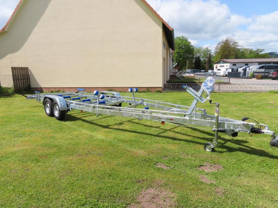Böckmann TPV, PKW Anhänger, Bootstrailer, 3,5 to. Winde, 100 km/h - Laivu piekabe: foto 3 Böckmann TPV, PKW Anhänger, Bootstrailer, 3,5 to. Winde, 100 km/h - Laivu piekabe: foto 3