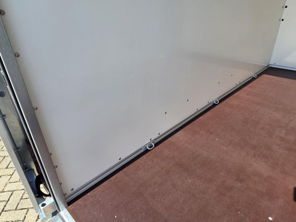 Piekabe slēgtā virsbūve Kofferanhänger PKW-Anhänger Böckmann KT 3015/27  Innenhöhe 2400mm: foto 12