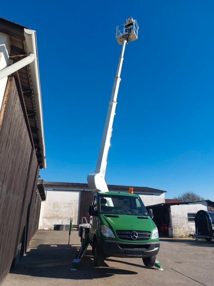 Mercedes Wumag Arbeitsbühne Hubsteiger Hebebühne 3,5t 22m - Autopacēlājs: foto 3 Mercedes Wumag Arbeitsbühne Hubsteiger Hebebühne 3,5t 22m - Autopacēlājs: foto 3