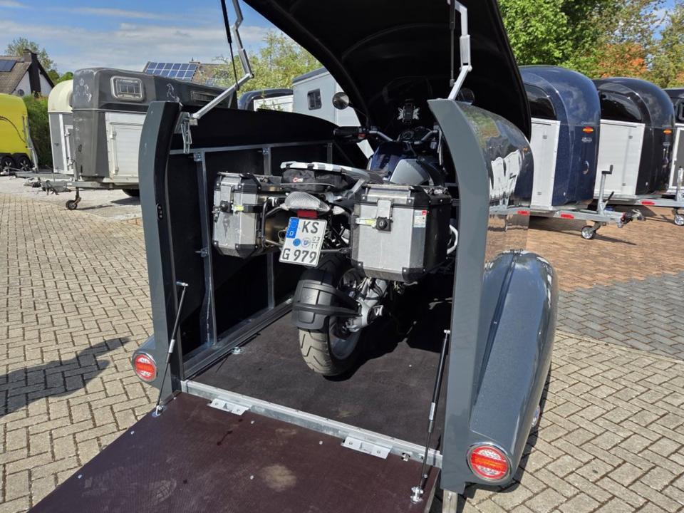 Motocikla piekabe PKW Anhänger Motorrad Geschlossen Kofferanhänger 1000kg 100km/h: foto 10