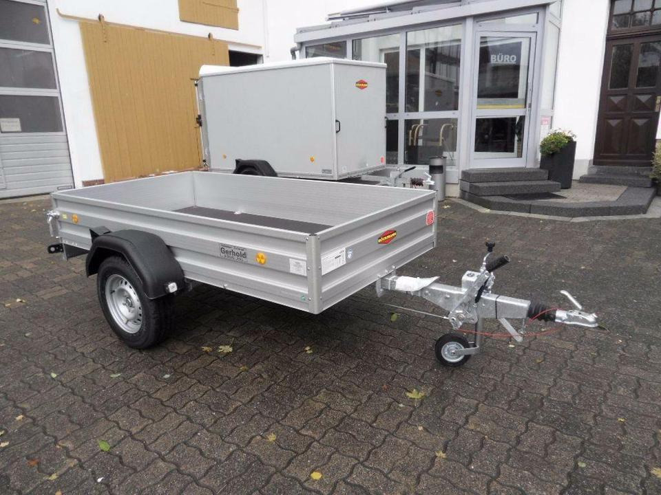Sonderpreis, Böckmann, PKW Anhänger, 1350 kg, Neu Tieflader - Auto piekabe: foto 1 Sonderpreis, Böckmann, PKW Anhänger, 1350 kg, Neu Tieflader - Auto piekabe: foto 1