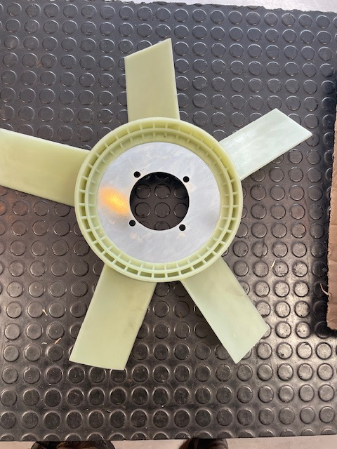 Deutz BF4M1013E/BF6M1013E 0420 3375 - Ventilators - Celtniecības tehnika: foto 2 Deutz BF4M1013E/BF6M1013E 0420 3375 - Ventilators - Celtniecības tehnika: foto 2