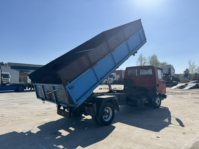 DAF 45 ATI 160 (FULL STEEL SUSPENSION / MANUAL PUMP / EURO 2) - Kravas automašīna pašizgāzējs: foto 5 DAF 45 ATI 160 (FULL STEEL SUSPENSION / MANUAL PUMP / EURO 2) - Kravas automašīna pašizgāzējs: foto 5