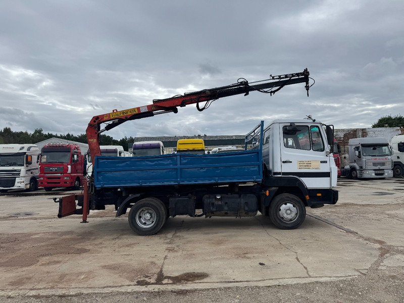 Mercedes-Benz SK 917 (STEEL SUSPENSION / PARLFINGER CRANE / AUXILIARY / 6 CYLINDER WITH MANUAL PUMP) - Kravas automašīna pašizgāzējs, Kravas auto ar manipulatoru: foto 4 Mercedes-Benz SK 917 (STEEL SUSPENSION / PARLFINGER CRANE / AUXILIARY / 6 CYLINDER WITH MANUAL PUMP) - Kravas automašīna pašizgāzējs, Kravas auto ar manipulatoru: foto 4