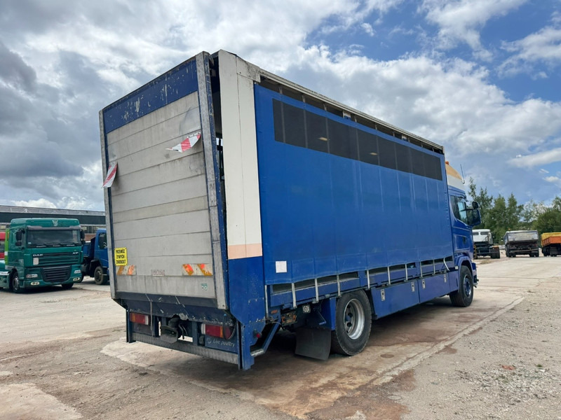 Scania 124 - 420 Topline (MANUAL GEARBOX / BOITE MANUELLE / RETARDER / PERFECT) - Kravas automašīna dzīvnieku pārvadāšanai: foto 5 Scania 124 - 420 Topline (MANUAL GEARBOX / BOITE MANUELLE / RETARDER / PERFECT) - Kravas automašīna dzīvnieku pārvadāšanai: foto 5
