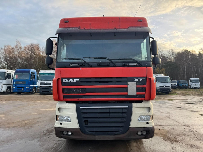 DAF 105 XF 460 Space Cab (GOOD CONDITION / BON ETAT) - Vilcējs: foto 2 DAF 105 XF 460 Space Cab (GOOD CONDITION / BON ETAT) - Vilcējs: foto 2