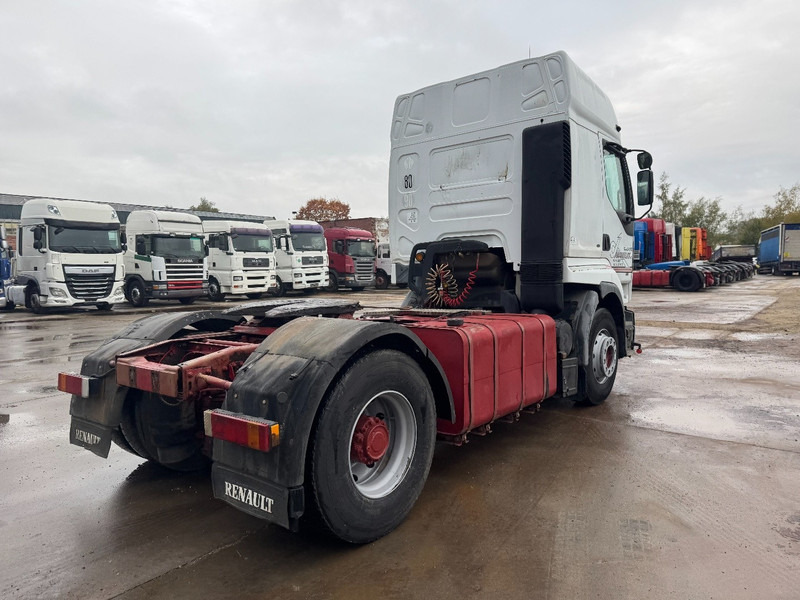 Renault Premium 385 (GRAND PONT / POMPE MANUELLE / PTO / HYDRAULIQUE POUR BENNE) - Vilcējs: foto 5 Renault Premium 385 (GRAND PONT / POMPE MANUELLE / PTO / HYDRAULIQUE POUR BENNE) - Vilcējs: foto 5