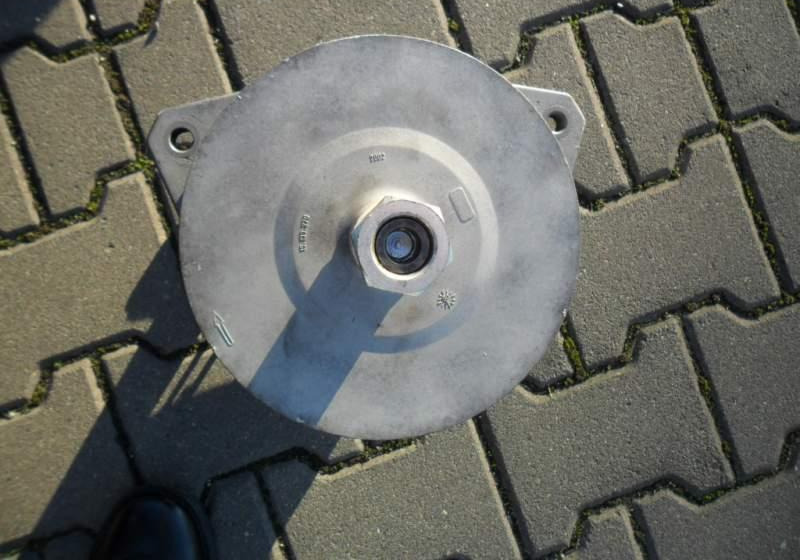 Wszystkie Alternator Bosz 24v ,140 A - Ģenerators - Autobuss: foto 4 Wszystkie Alternator Bosz 24v ,140 A - Ģenerators - Autobuss: foto 4