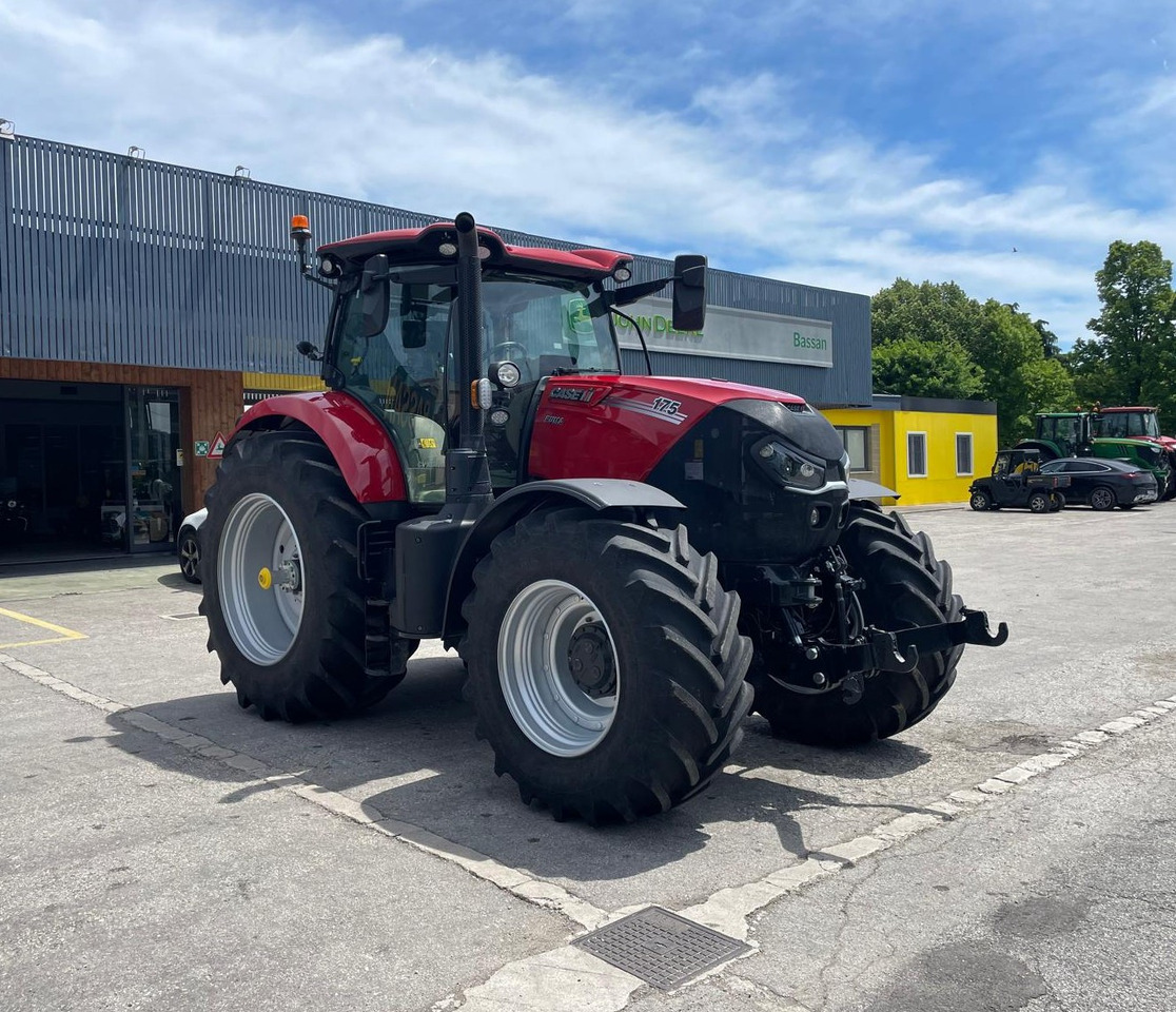 CASE IH PUMA 175 CVX MOTHER REGULATION - Traktors: foto 4 CASE IH PUMA 175 CVX MOTHER REGULATION - Traktors: foto 4