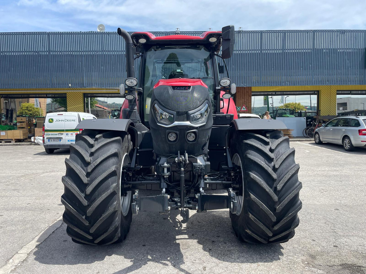 CASE IH PUMA 175 CVX MOTHER REGULATION - Traktors: foto 3 CASE IH PUMA 175 CVX MOTHER REGULATION - Traktors: foto 3