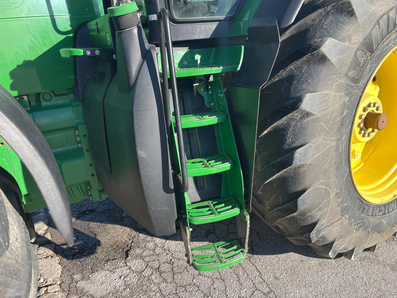 JOHN DEERE 8370 R - Traktors: foto 5 JOHN DEERE 8370 R - Traktors: foto 5