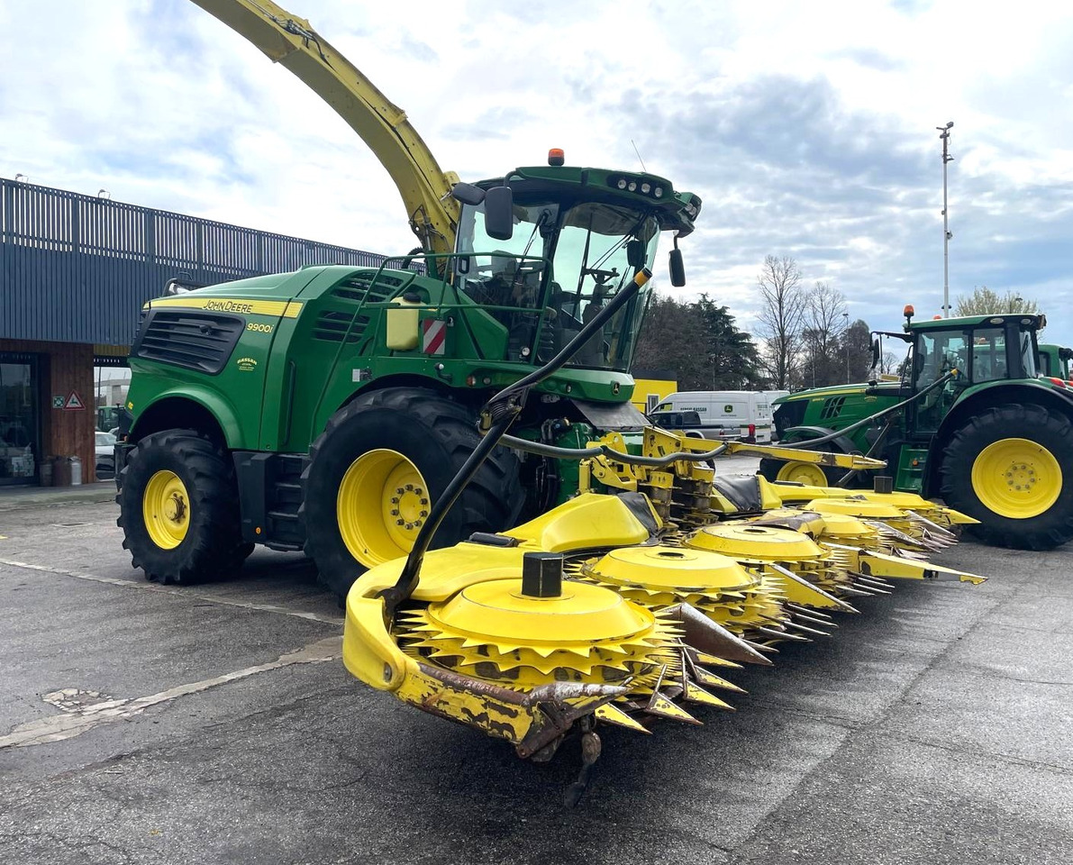 JOHN DEERE TRINCIA 9900i - Lopbarības kombains: foto 2 JOHN DEERE TRINCIA 9900i - Lopbarības kombains: foto 2