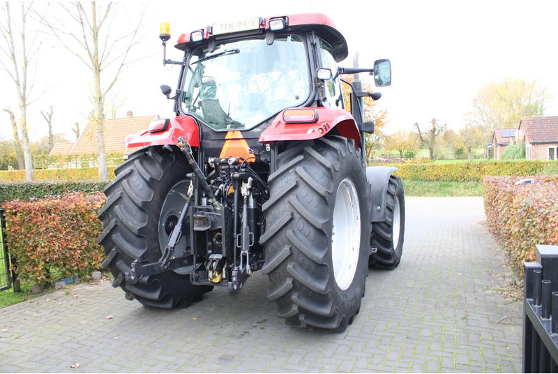 Case IH MAXXUM 125 - Traktors: foto 4 Case IH MAXXUM 125 - Traktors: foto 4