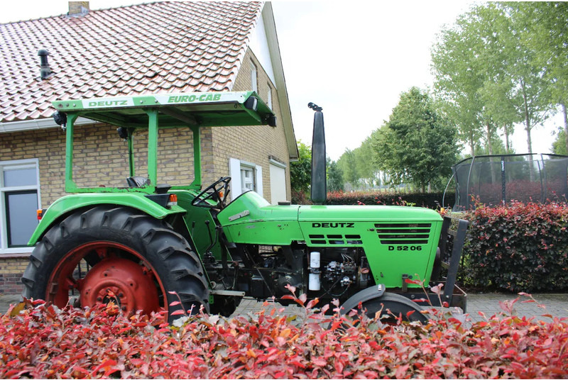 Deutz D 5206 - Traktors: foto 2 Deutz D 5206 - Traktors: foto 2