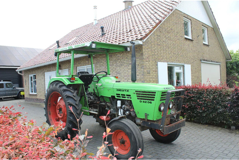 Deutz D 5206 - Traktors: foto 1 Deutz D 5206 - Traktors: foto 1