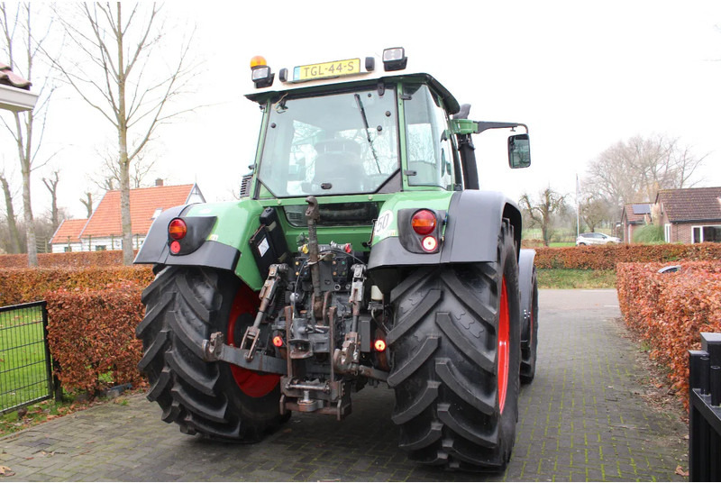 Fendt FAVORIT 716 VARIO Favorit 716 vario - Traktors: foto 4 Fendt FAVORIT 716 VARIO Favorit 716 vario - Traktors: foto 4