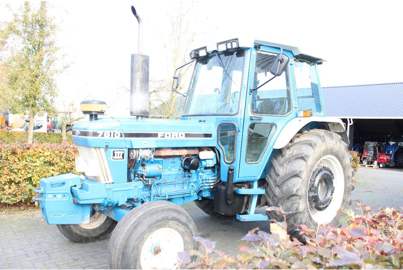 Ford 7810 - Traktors: foto 5 Ford 7810 - Traktors: foto 5