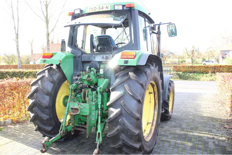 John Deere 6200 - Traktors: foto 4 John Deere 6200 - Traktors: foto 4