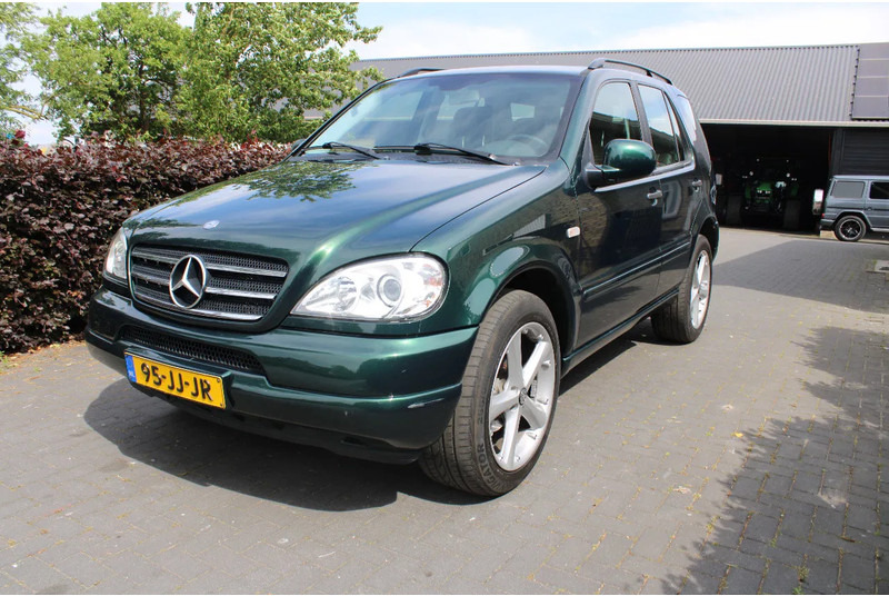 Mercedes-Benz M-Klasse ML 320 - SUV: foto 5 Mercedes-Benz M-Klasse ML 320 - SUV: foto 5