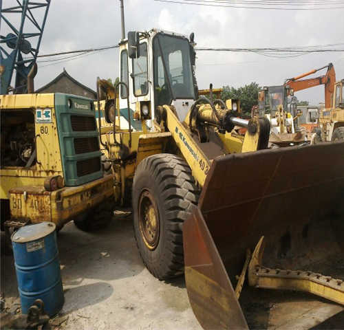 BEST-SELLING SECOND-HAND Used KAWASAKI KLD85Z Wheel Loader From Japan - Riteņu iekrāvējs: foto 2 BEST-SELLING SECOND-HAND Used KAWASAKI KLD85Z Wheel Loader From Japan - Riteņu iekrāvējs: foto 2