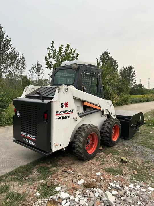 BOBCAT Brand S16 Used Machine Hot Sale - Riteņu iekrāvējs: foto 4 BOBCAT Brand S16 Used Machine Hot Sale - Riteņu iekrāvējs: foto 4
