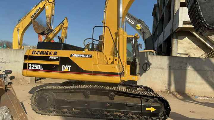 Budget-Friendly Cat 325BL Excavator| Original Parts, No Major Repairs, Global Shipping Available! - Kāpurķēžu ekskavators: foto 5 Budget-Friendly Cat 325BL Excavator| Original Parts, No Major Repairs, Global Shipping Available! - Kāpurķēžu ekskavators: foto 5