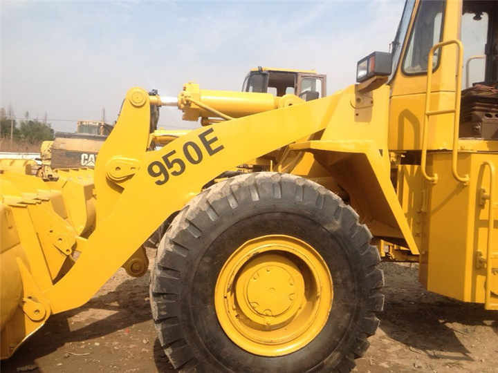 CAT Brand Wheel Loader Used Machine Cat950E Hot Sale - Riteņu iekrāvējs: foto 5 CAT Brand Wheel Loader Used Machine Cat950E Hot Sale - Riteņu iekrāvējs: foto 5