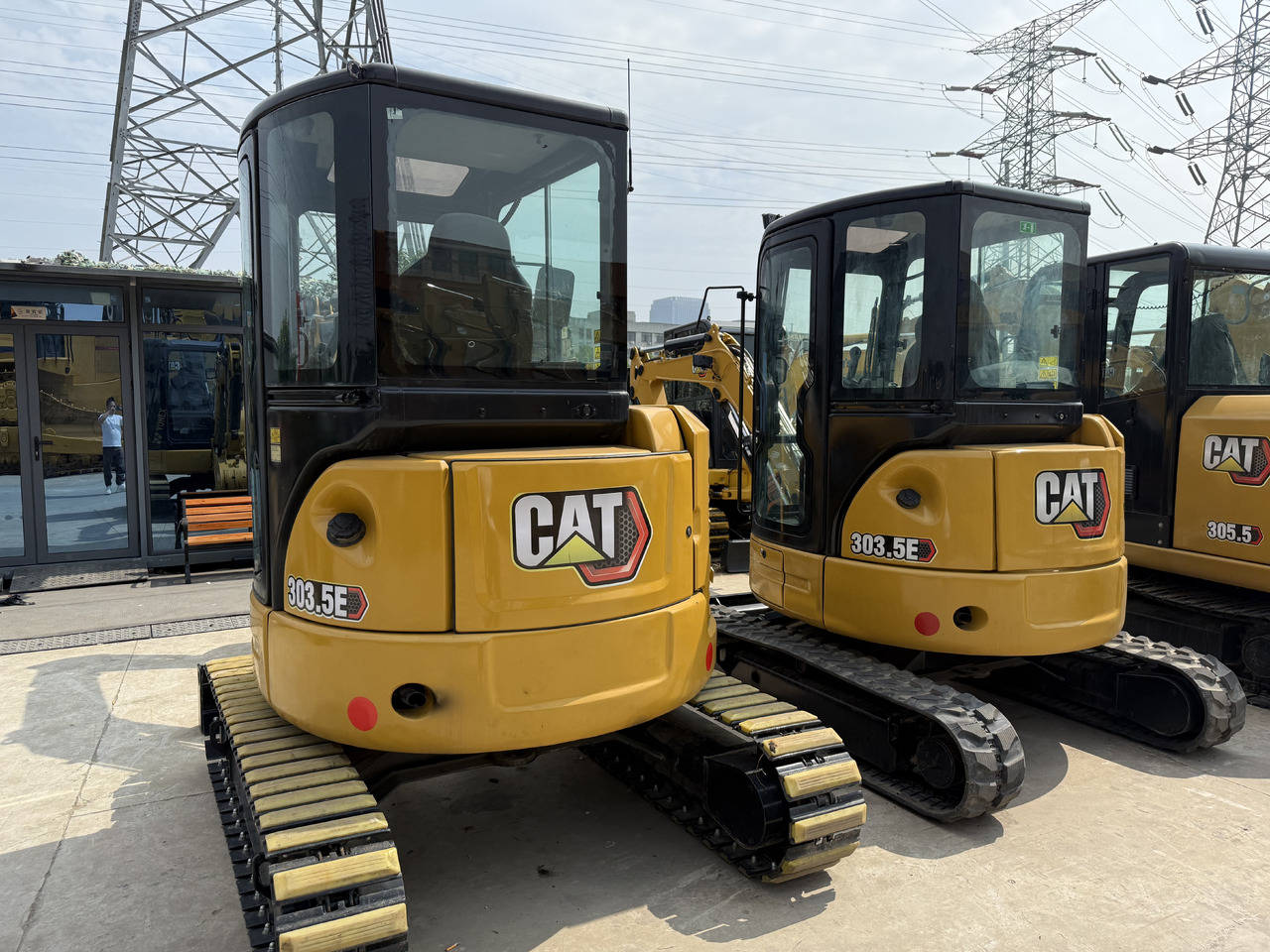 Mini-ekskavators CATERPILLAR 303.5e: foto 8