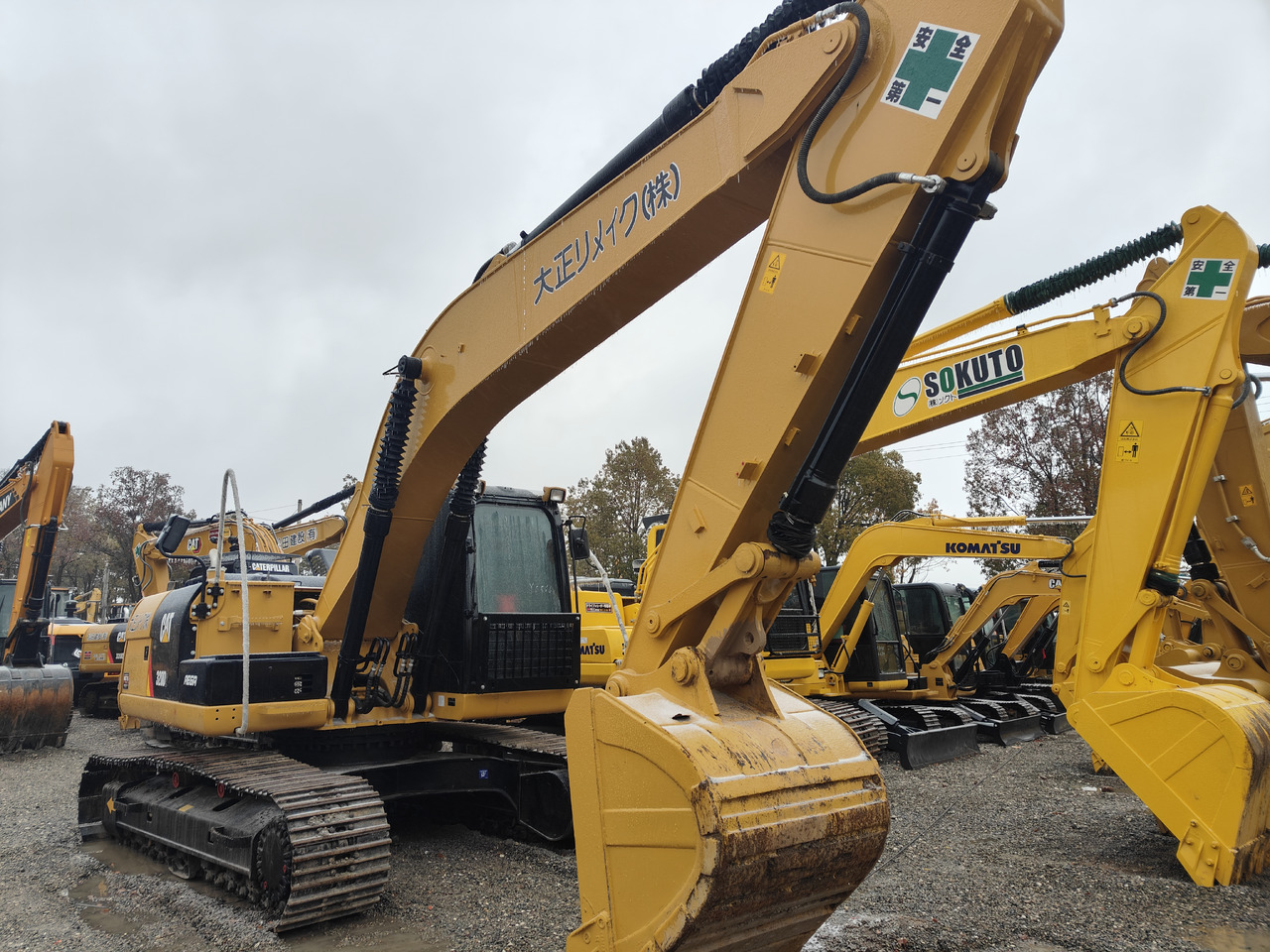 CATERPILLAR used 320D excavator - Kāpurķēžu ekskavators: foto 2 CATERPILLAR used 320D excavator - Kāpurķēžu ekskavators: foto 2