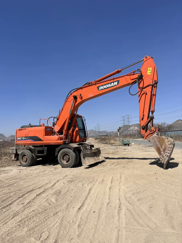 Riteņu ekskavators DOOSAN 210w-7 [ Copy ]: foto 9